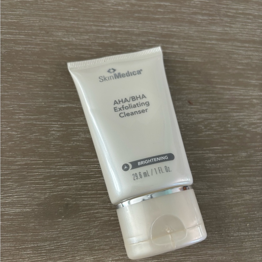 SkinMedica White Cleanser & Exfoliant